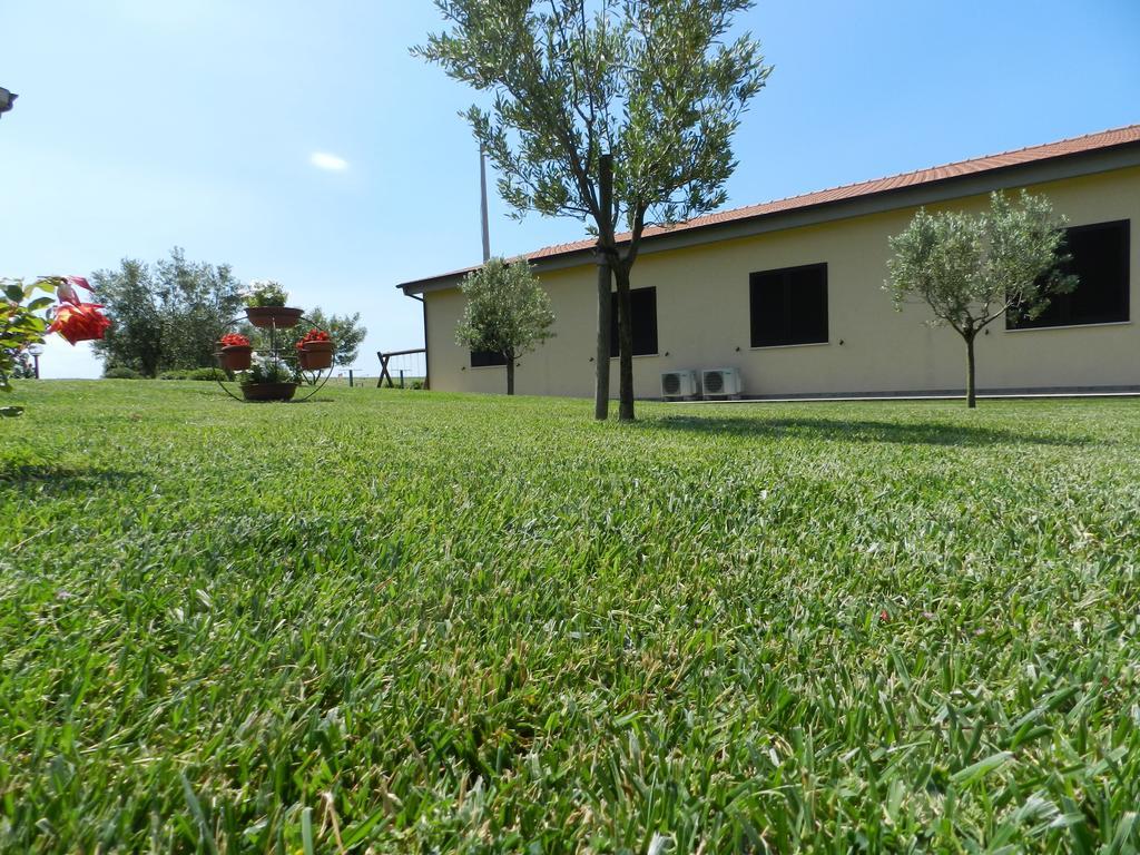 Agriturismo Severini فونتيبلاندا المظهر الخارجي الصورة